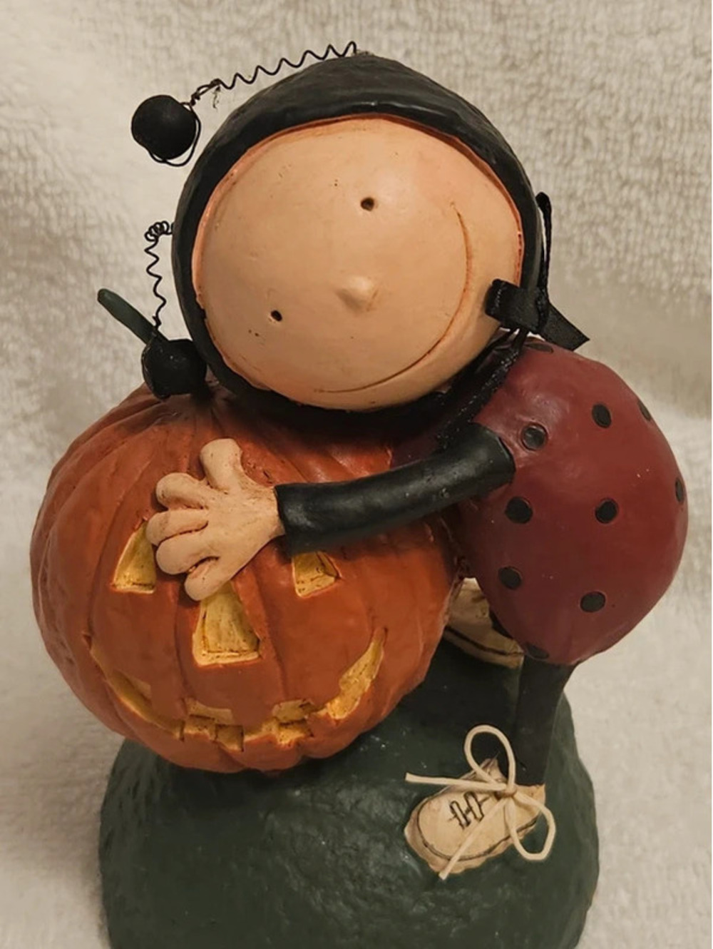 Demdaco Jack-O-Lantern Junction Lady Bug Pumpkin Halloween Figure 5"